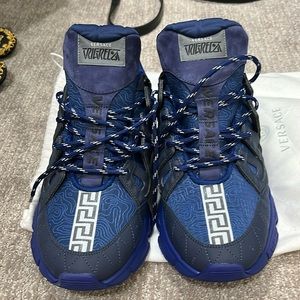💯Authentic Versace Trigreca Sneakers